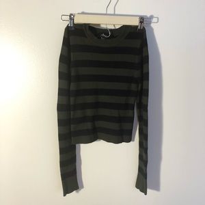 Ribbed crewneck pullover sweater